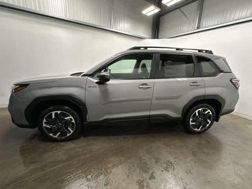 2025 Subaru Forester Hybrid Premium