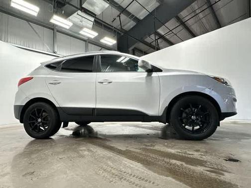 2014 Hyundai TUCSON SE