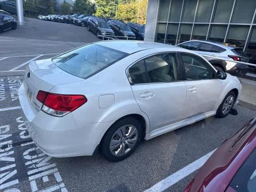 2013 Subaru Legacy Base