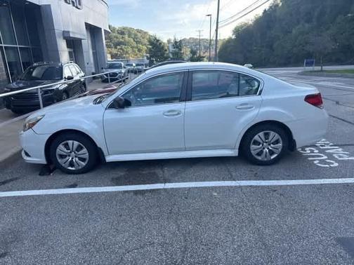 2013 Subaru Legacy Base