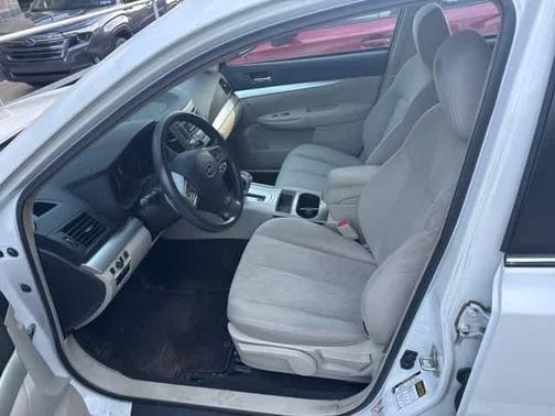 2013 Subaru Legacy Base