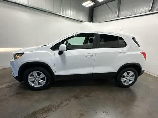 2022 Chevrolet Trax LS