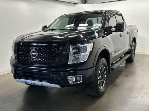 2019 Nissan Titan PRO-4X