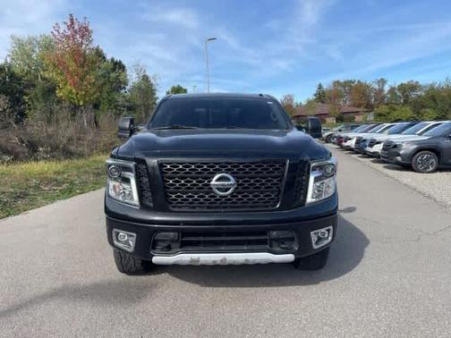 2019 Nissan Titan PRO-4X