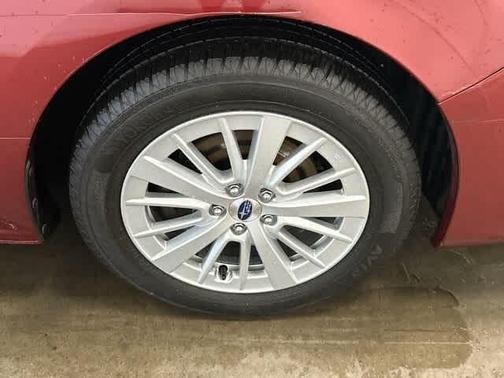 2017 Subaru Impreza 2.0i Premium