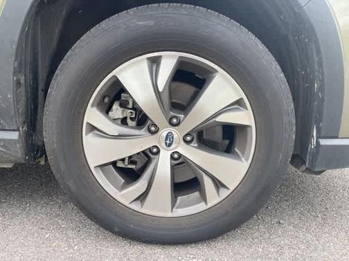 2024 Subaru Ascent Premium 7-Passenger