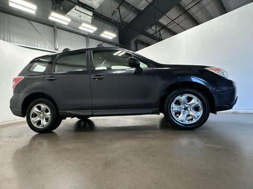 2014 Subaru Forester 2.5i