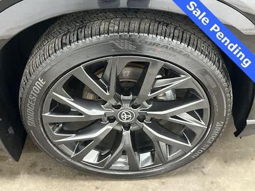 2025 Toyota Crown Signia Limited