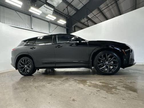 2025 Toyota Crown Signia Limited