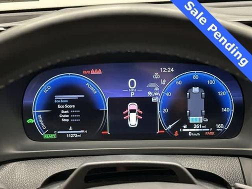 2025 Toyota Crown Signia Limited