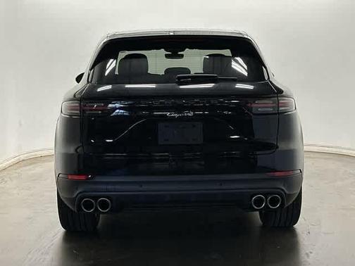 2019 Porsche Cayenne Cayenne