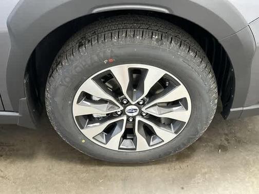 2025 Subaru Outback Touring