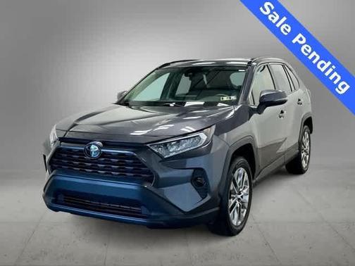 2019 Toyota RAV4 XLE Premium