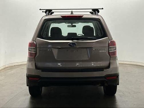 2016 Subaru Forester 2.5i