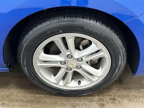2016 Chevrolet Cruze LT Auto
