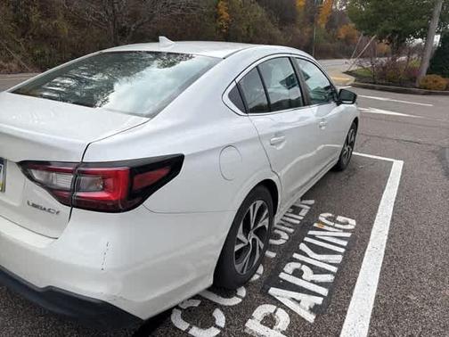 2021 Subaru Legacy Base