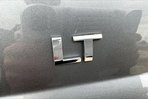 Satin Steel Metallic 2019 Chevrolet Suburban LT