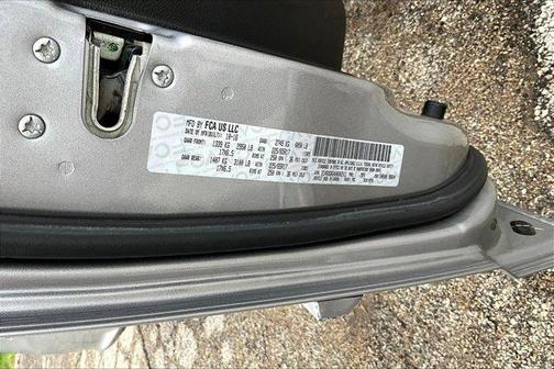 Billet Silver Metallic Clearcoat 2017 Dodge Grand Caravan SE