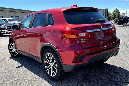 Red 2018 Mitsubishi Outlander Sport SE