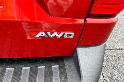 Chili Pepper Red 2022 Ford Maverick Lariat