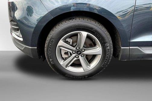Blue Metallic 2024 Ford Edge SEL