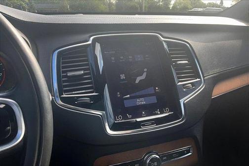 2016 Volvo XC90 T6 Inscription