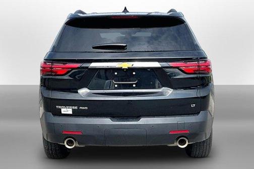 Mosaic Black Metallic 2023 Chevrolet Traverse LT Cloth