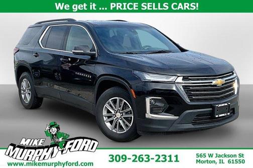 Mosaic Black Metallic 2023 Chevrolet Traverse LT Cloth