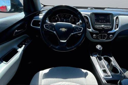 Pacific Blue Metallic 2020 Chevrolet Equinox 2LT