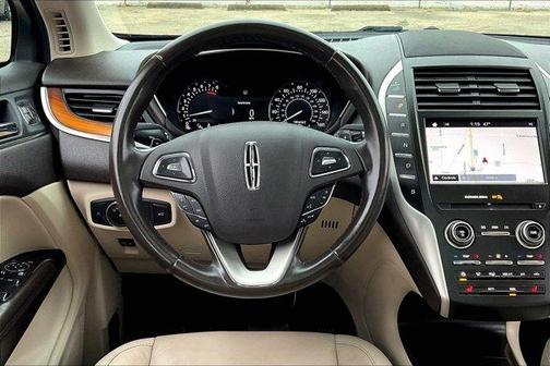 2019 Lincoln MKC Select