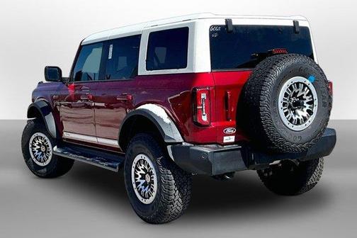 Ruby Red Metallic Tinted Clearcoat 2026 Ford Bronco Outer Banks