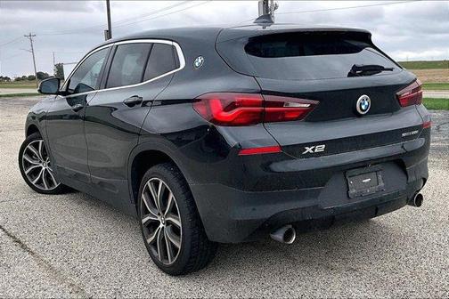 Black Sapphire Metallic 2022 BMW X2 sDrive28i