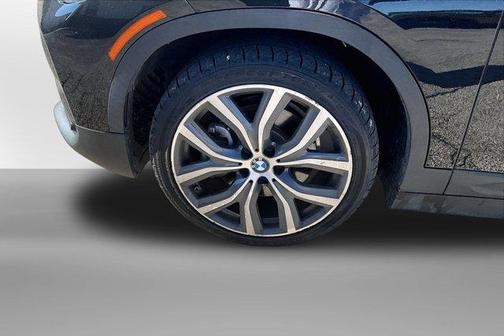 Black Sapphire Metallic 2022 BMW X2 sDrive28i