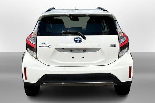 2018 Toyota Prius c Four
