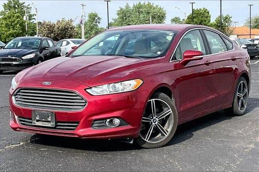 Ruby Red Metallic Tinted Clearcoat 2014 Ford Fusion SE