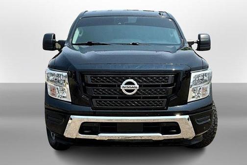 2020 Nissan Titan SV