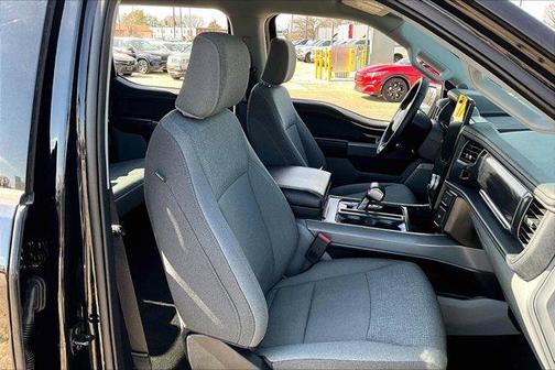 2024 Ford F-150 Lightning Flash