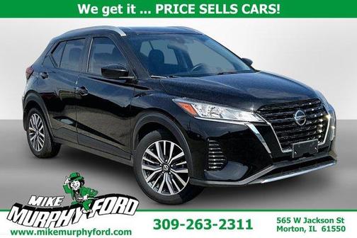 Super Black 2021 Nissan Kicks SV