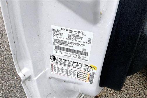 White Platinum Clearcoat Metallic 2014 Ford F-150 4WDPLATINUM