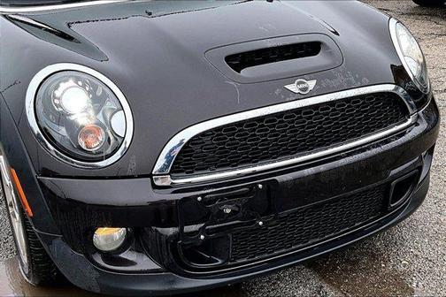 Chocolate 2013 MINI Clubman Cooper S