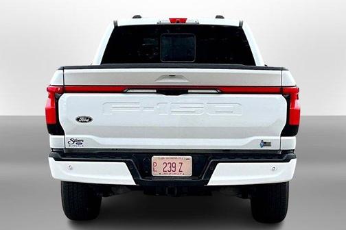 2025 Ford F-150 Lightning LARIAT