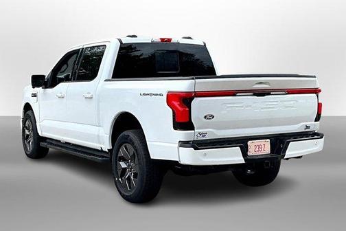 2025 Ford F-150 Lightning LARIAT