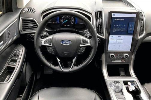 Silver Metallic 2021 Ford Edge SEL