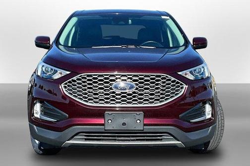Burgundy 2023 Ford Edge SEL
