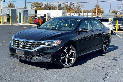 2020 Volkswagen Passat 2.0T R-Line