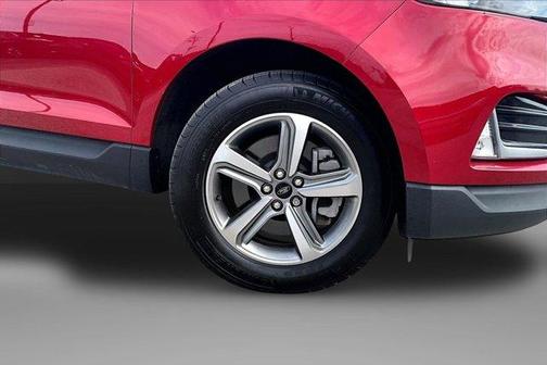 Red Metallic 2024 Ford Edge SEL