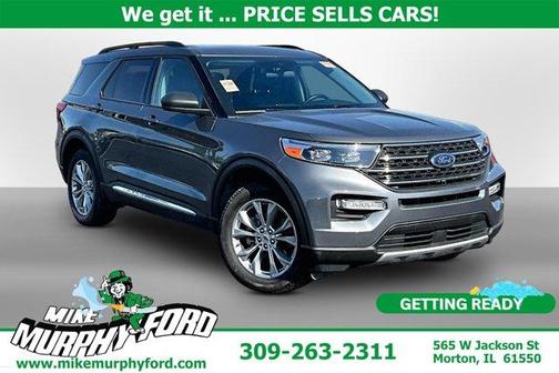 Gray Metallic 2023 Ford Explorer XLT