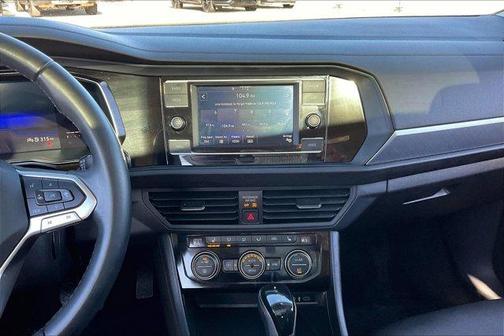 2022 Volkswagen Jetta 1.5T SE