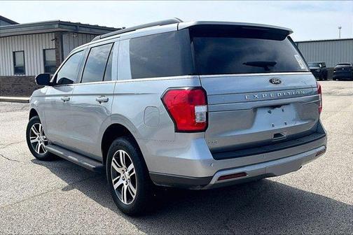 Silver Metallic 2024 Ford Expedition XLT
