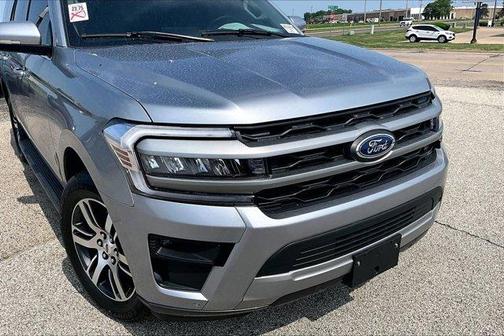 Silver Metallic 2024 Ford Expedition XLT